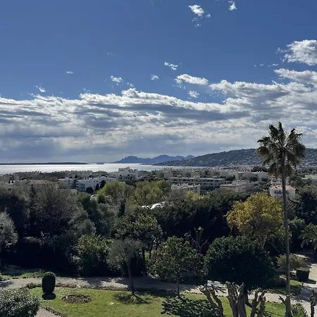 Hochwertiges Meerblick - Balkon Appartement
